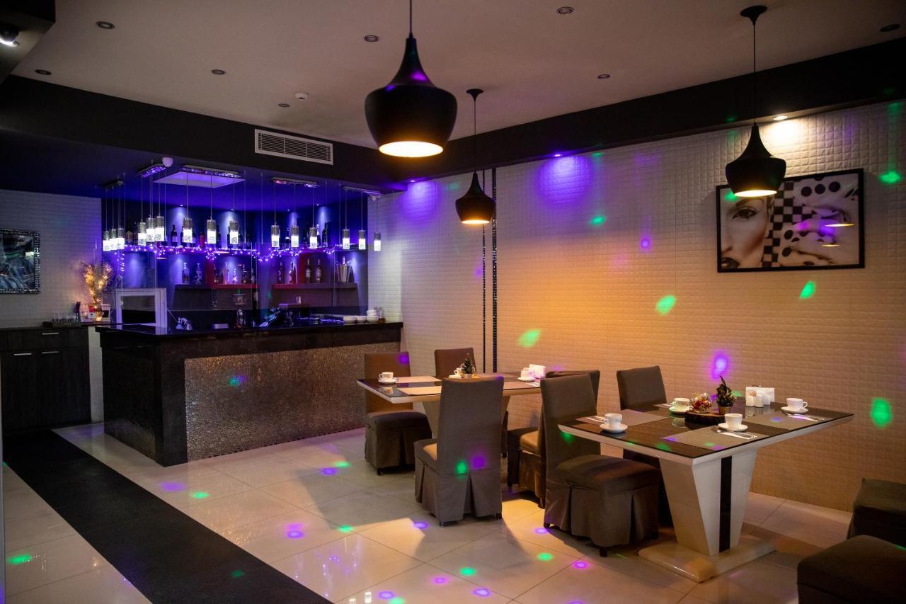 Hotel Orion Tbilisi Ngoại thất bức ảnh