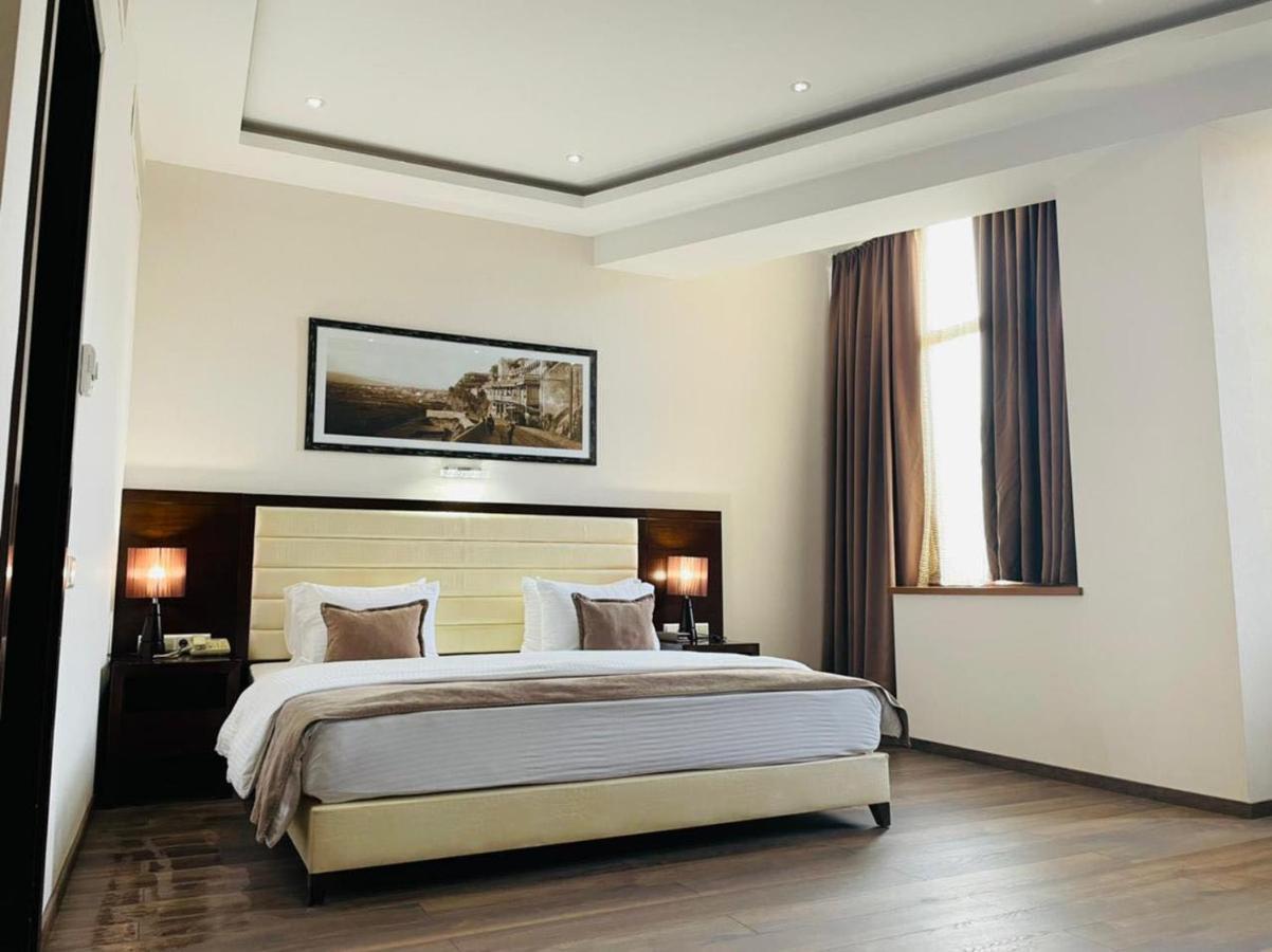 Hotel Orion Tbilisi Ngoại thất bức ảnh
