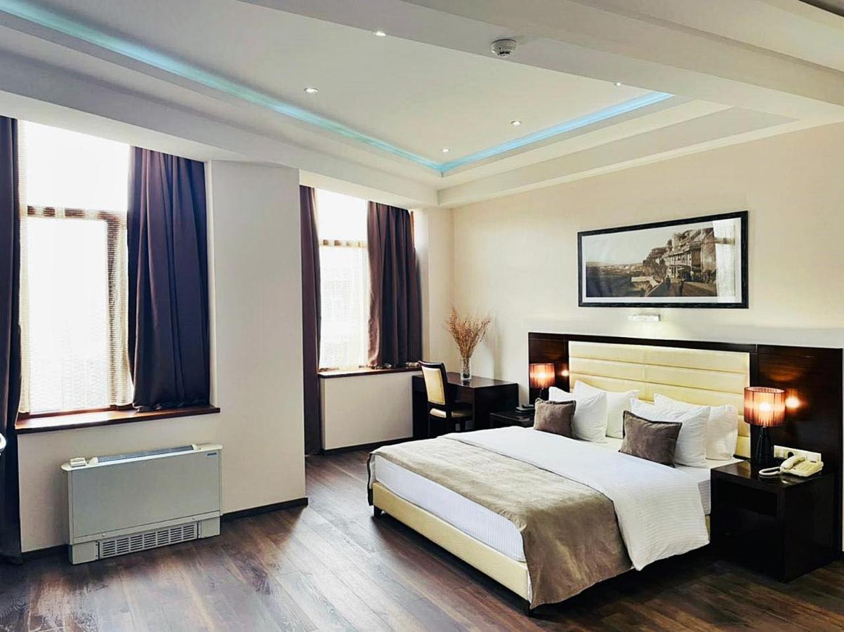Hotel Orion Tbilisi Ngoại thất bức ảnh