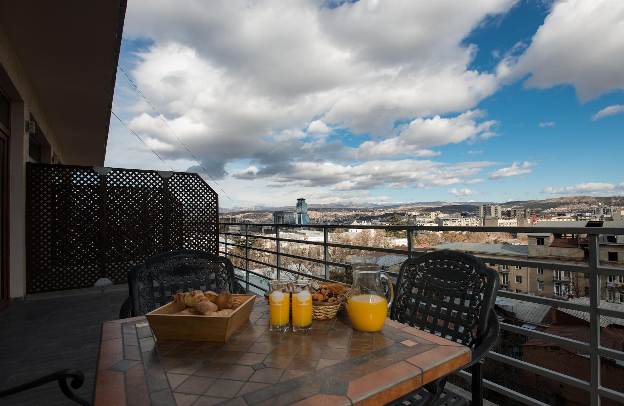 Hotel Orion Tbilisi Ngoại thất bức ảnh