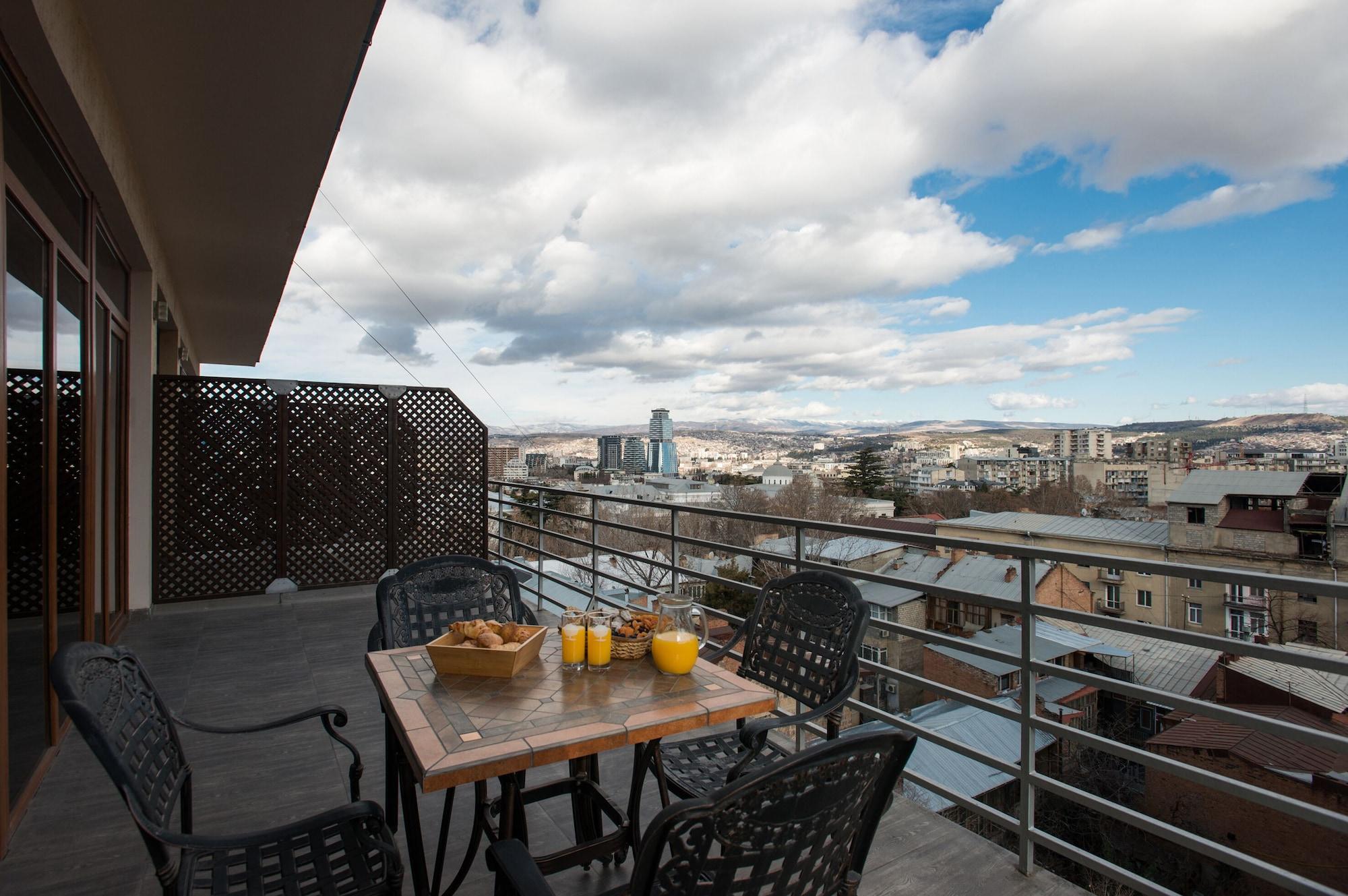 Hotel Orion Tbilisi Ngoại thất bức ảnh