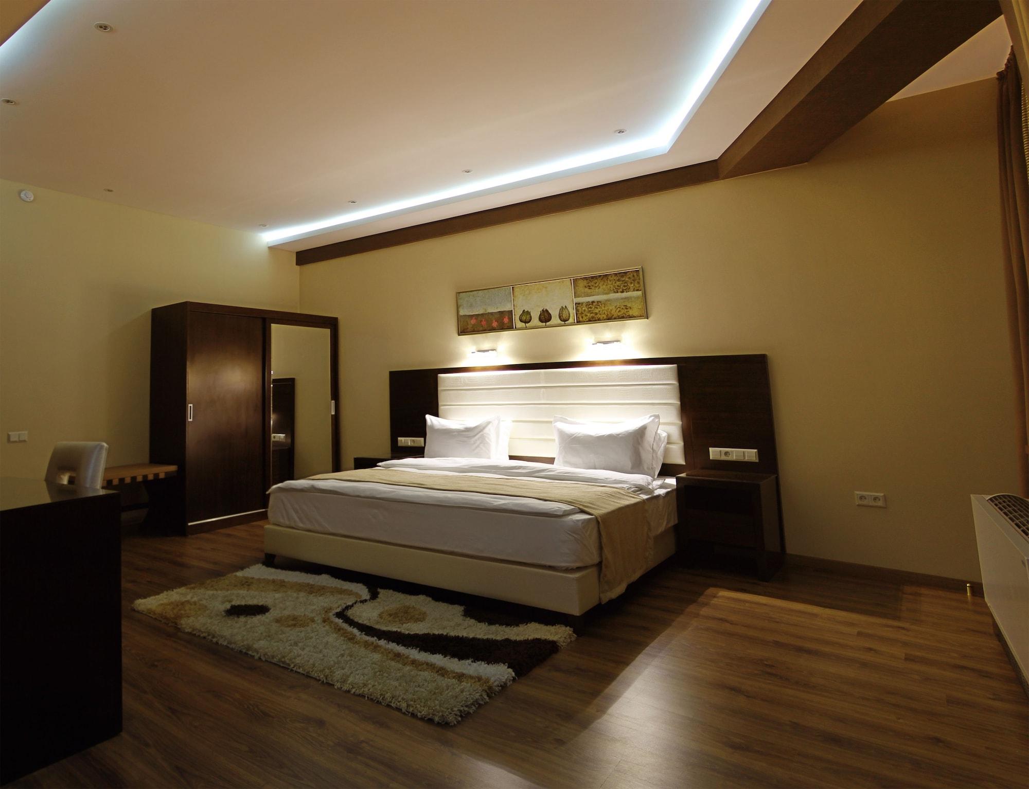 Hotel Orion Tbilisi Ngoại thất bức ảnh