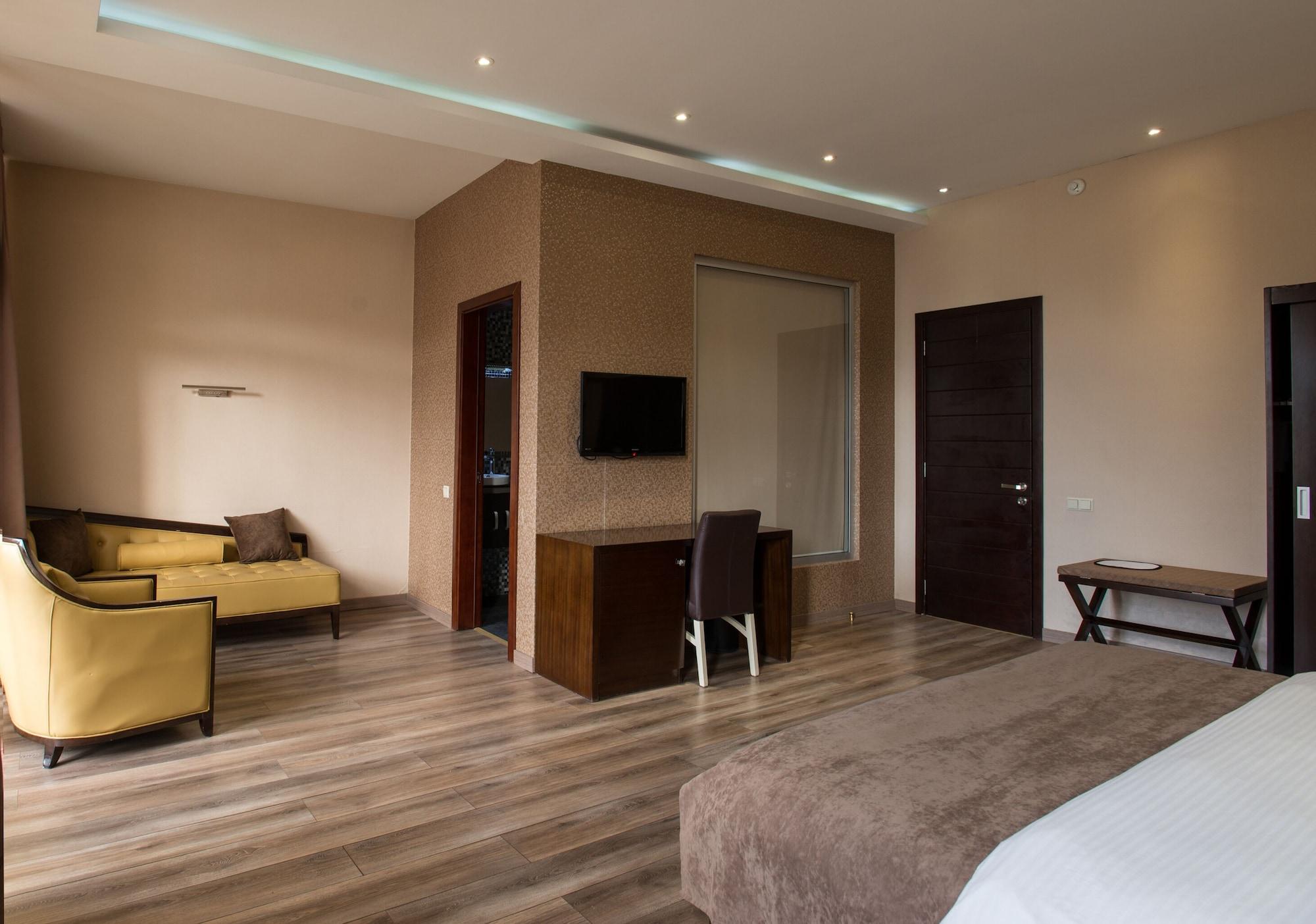 Hotel Orion Tbilisi Ngoại thất bức ảnh
