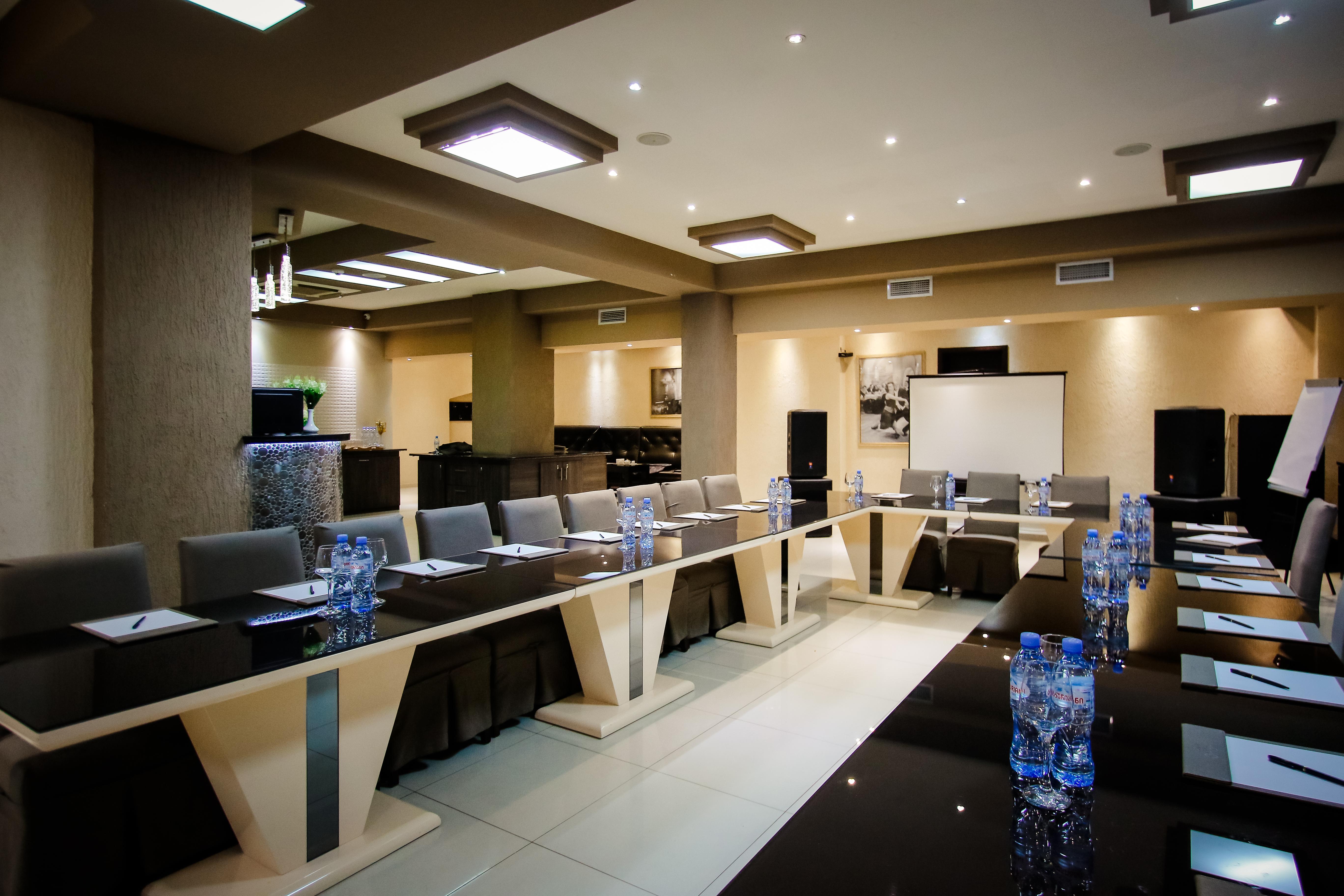 Hotel Orion Tbilisi Ngoại thất bức ảnh