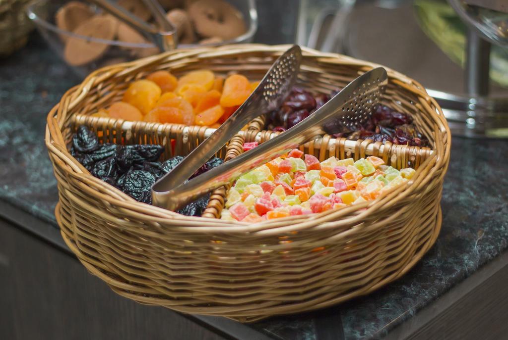 Hotel Orion Tbilisi Ngoại thất bức ảnh
